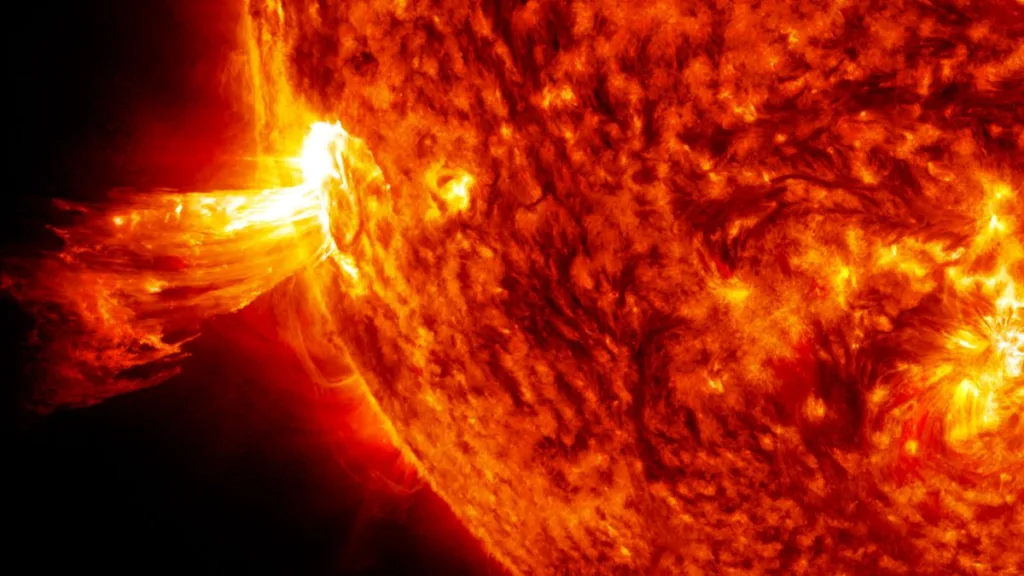 Internet Apocalypse: NASA Warns of Upcoming Solar Storm