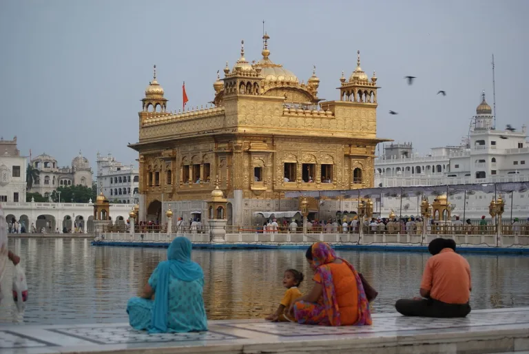 Golden-Temple-Amritsar