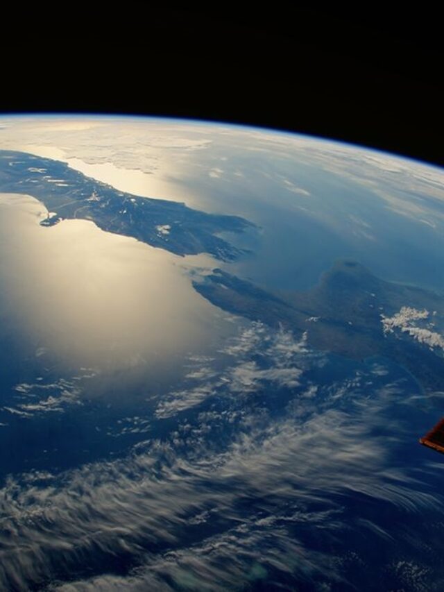 What If Earth Died… What Would We Do Next?