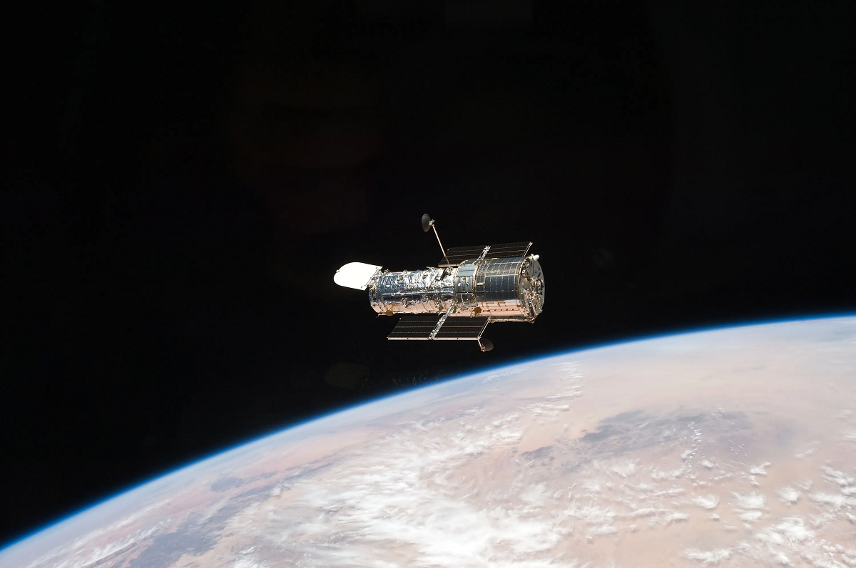 Hubble Transitions to Single-Gyro Mode, NASA Declines Private Servicing Mission