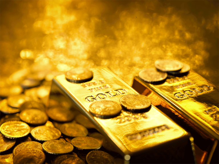 gold-rallies-on-rate-cut-expectations-amid-us-economy-slowdown