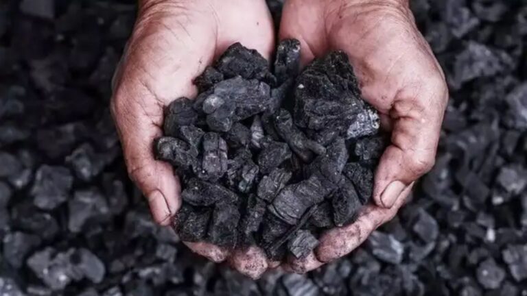 Prime Minister applauds India’s historic achievement of 1 Billion Tonnes Coal Production (1)