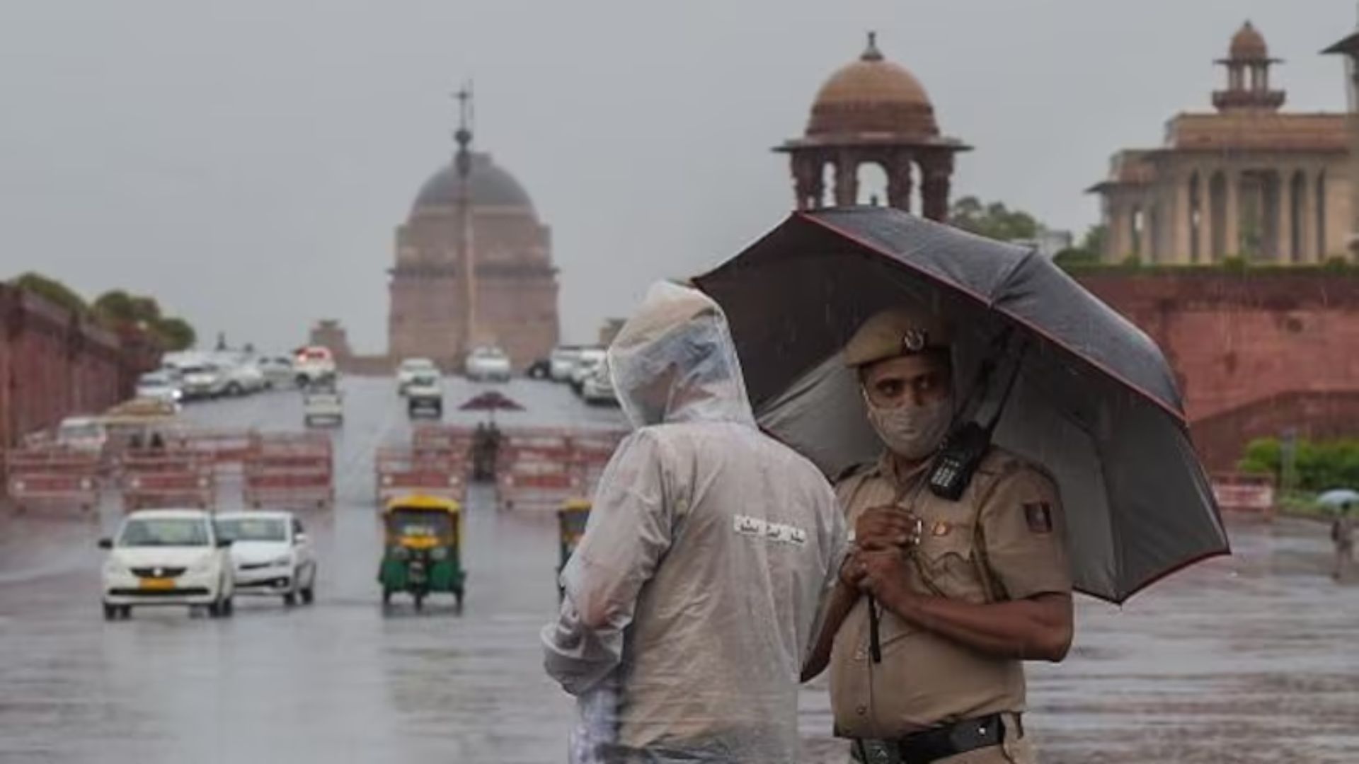 Delhi records minimum temperature of 25.7 deg C