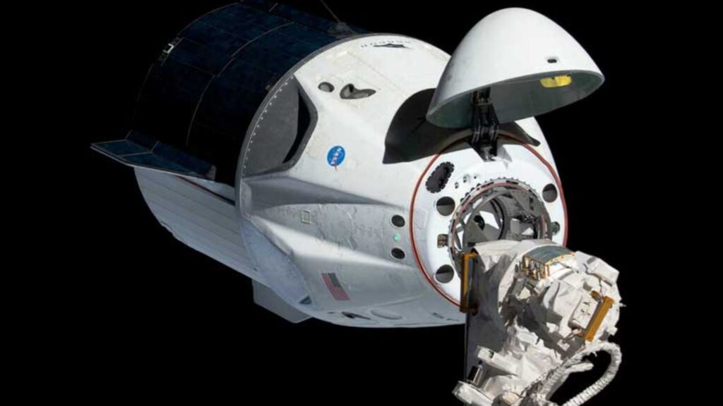 SpaceX Dragon Cargo Launch Prioritizes Crew Supplies Over Science