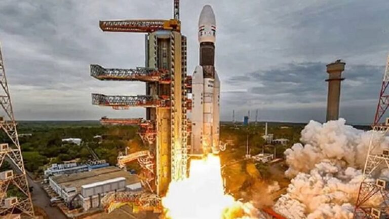 HAL Becomes First Defence PSU to Acquire Full Rocket-Building Technology from ISRO