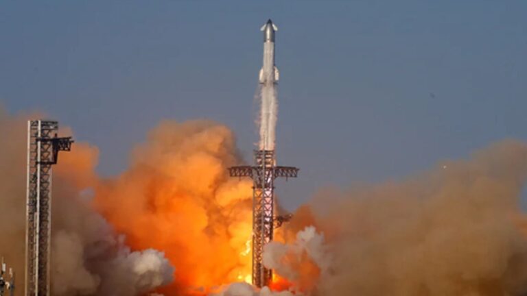 Starship Upper Stage Explodes During Test at SpaceX’s Starbase Facility