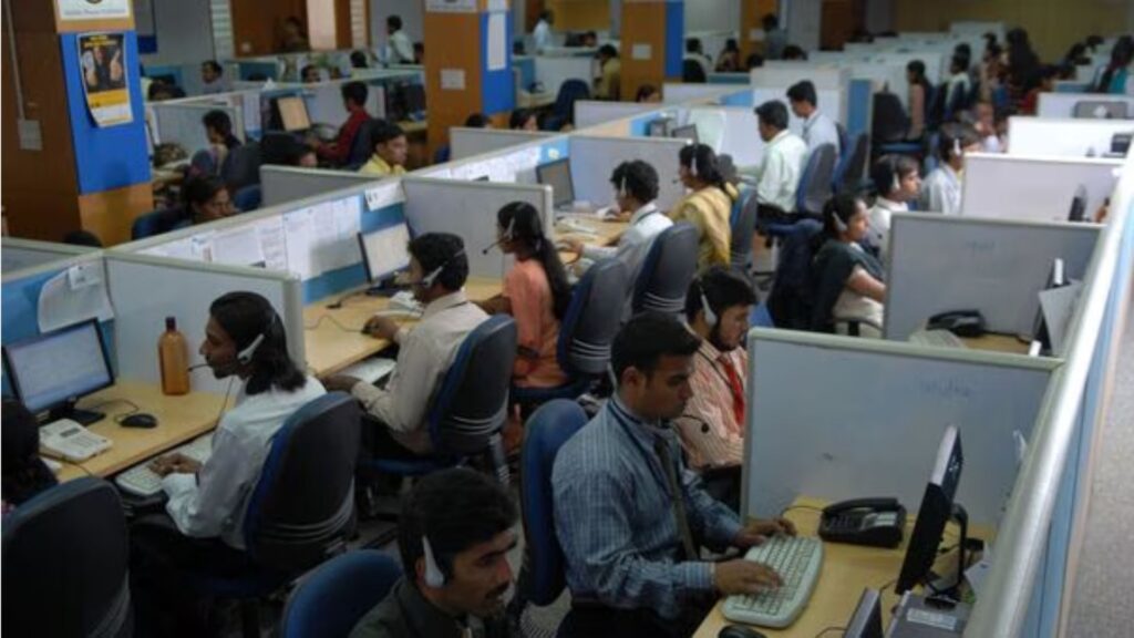 India's Services Sector Growth Hits 10-Month High in June on Strong Demand and Job Creation HSBC PMI