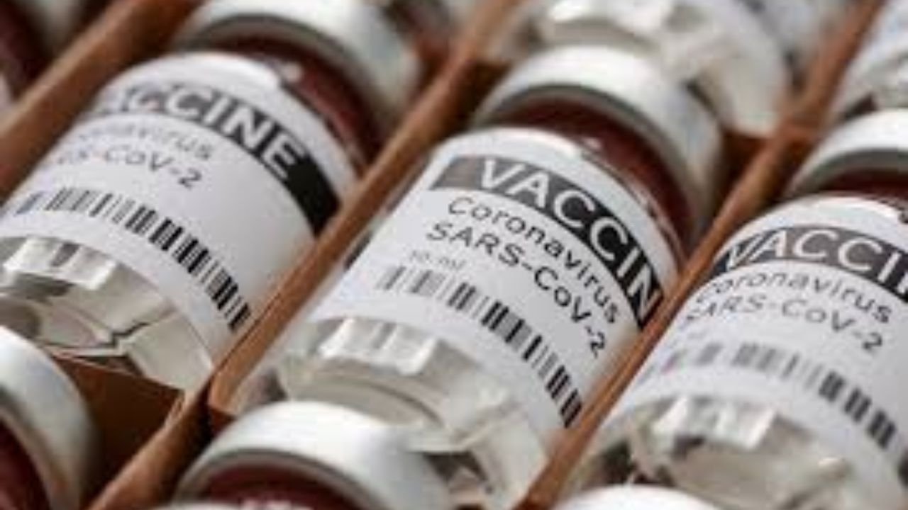 FDA Approves Updated COVID-19 Vaccines, Limits Use for Younger Populations