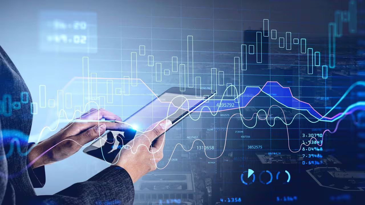 MCX Shares Rise Over 4% on SEBI’s Plan to Expand Commodity Market Participation