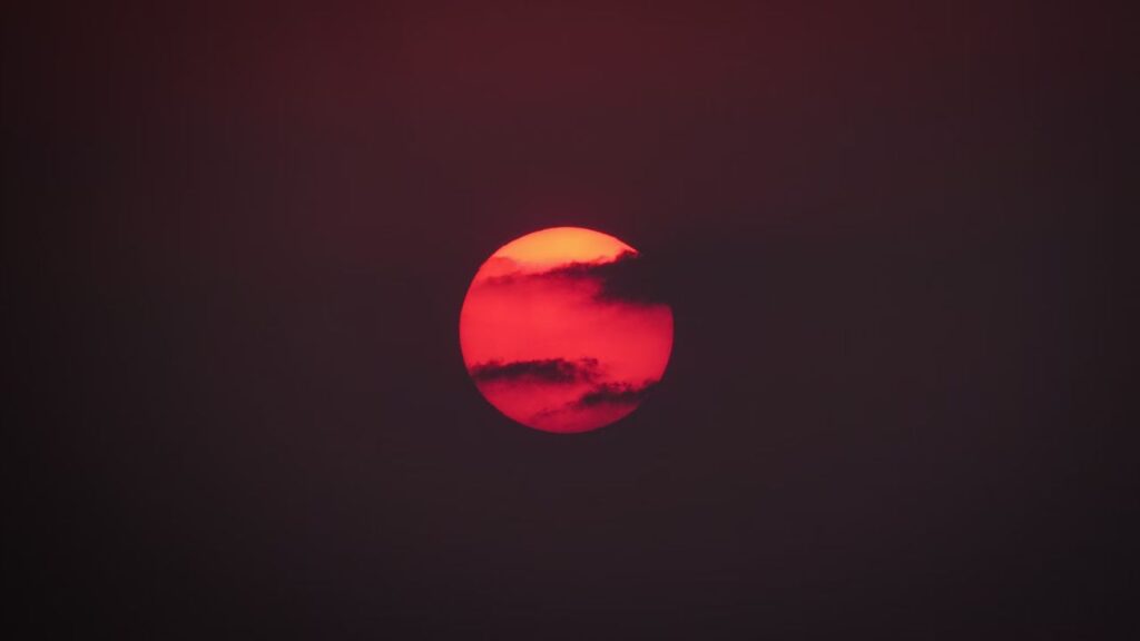 chandra grahan blood mooon 2025