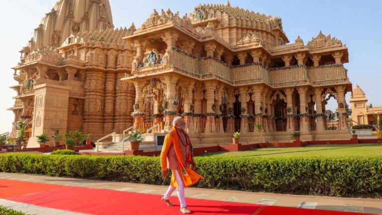 Somnath Swabhiman Parv